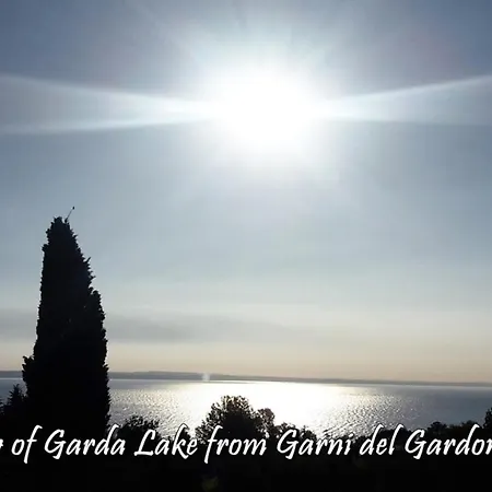 לינה וארוחת בוקר Garni Del Gardoncino 3*