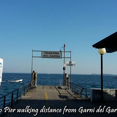 Garni Del Gardoncino 3* Манерба-дель-Гарда